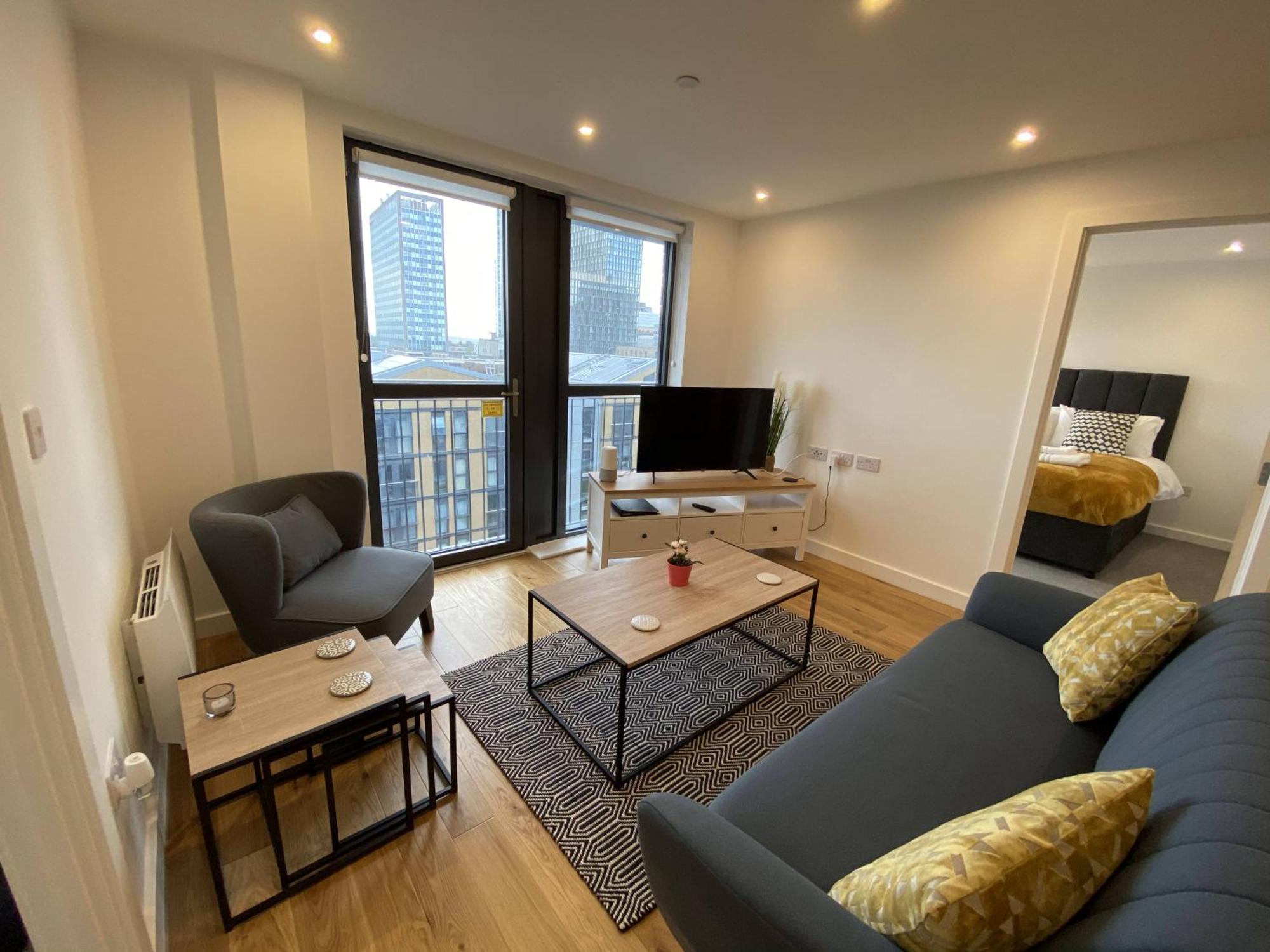 Arden Gate Apartments Бирмингем Номер фото
